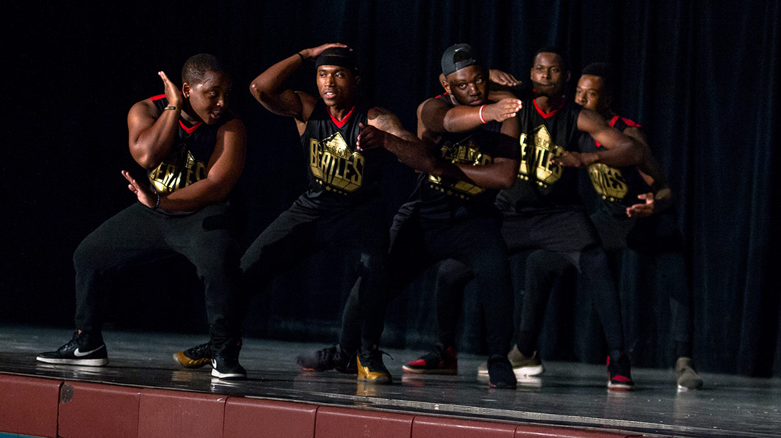 Homecoming step show