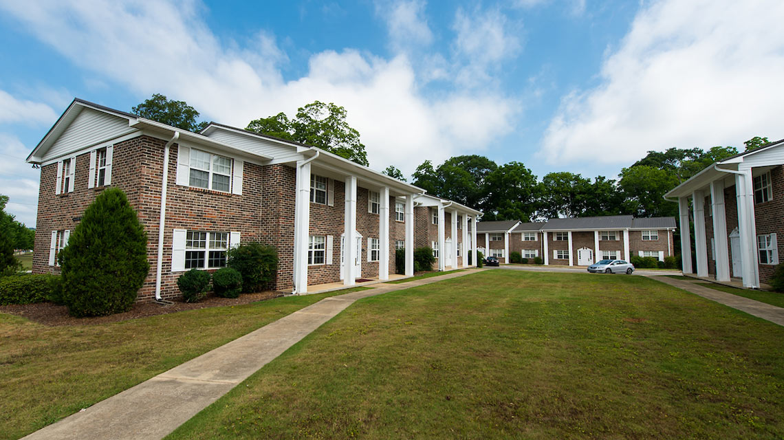 JSU | Office of Housing Operations & Residence Life | Colonial Arms