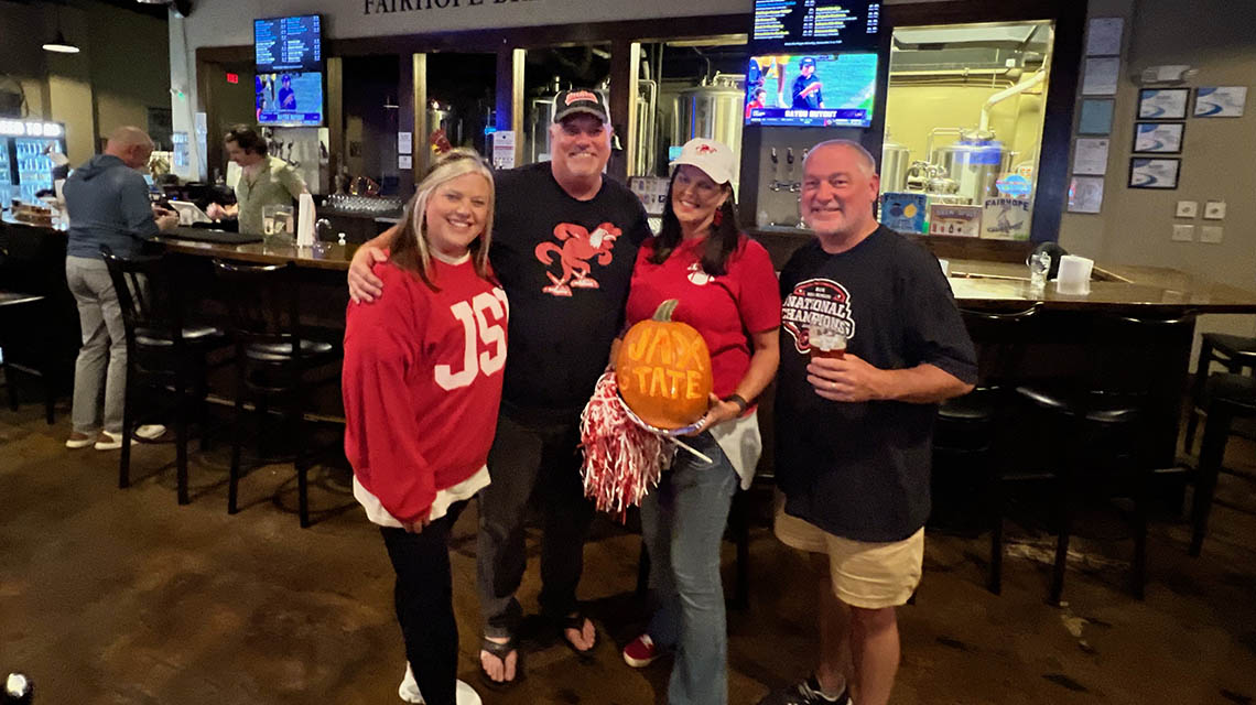 Jax State alumni gather to watch the JSU Game
