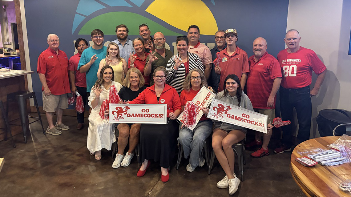 Jax State Alumni gather to watch a JSU game