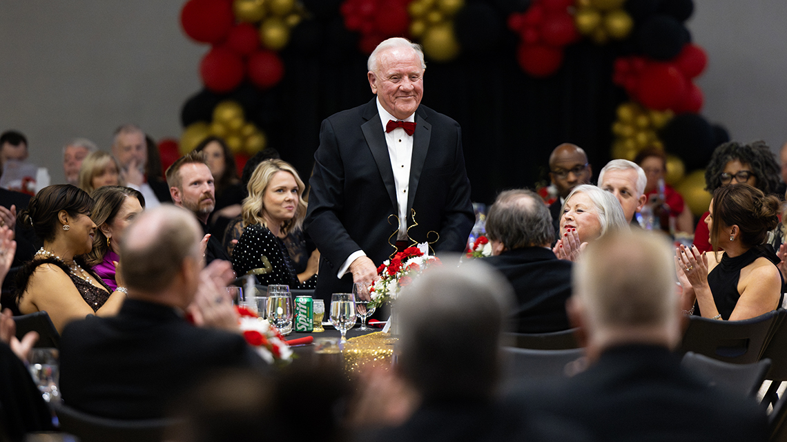 Annual Red Tie Dinner and Auction