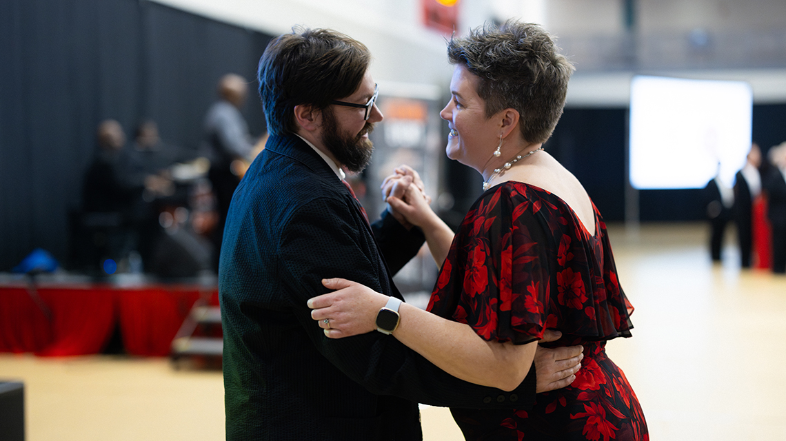 Annual Red Tie Dinner and Auction