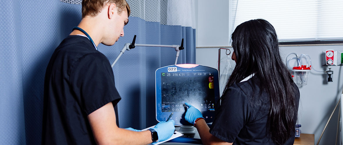Respiratory Therapy Students in lab